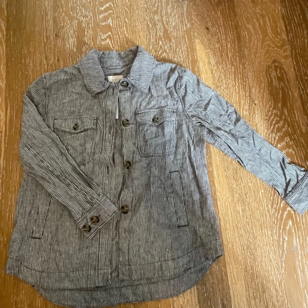 Striped Blue and White Jacket - Picture 3 of 4